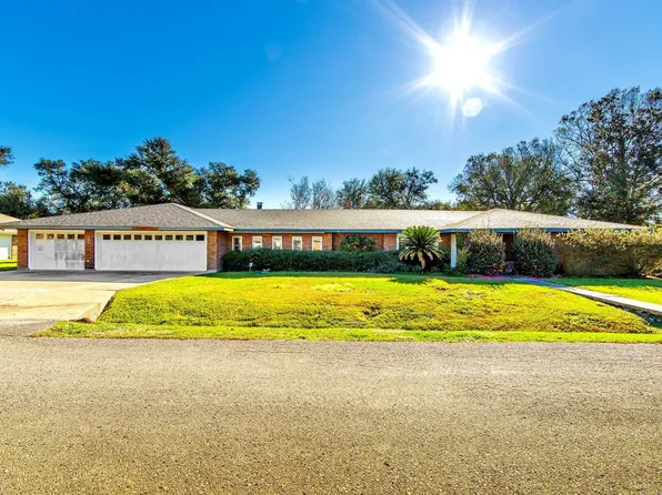 210 Fairfield Dr, Thibodaux, LA 70301