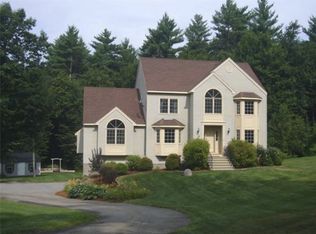80 Sky Top Ln, Dunstable, MA 01827