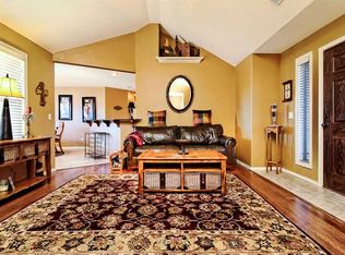 1307 Hickery St, Pea Ridge, AR 72751