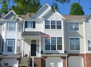 20540 Willoughby Sq, Sterling, VA 20165