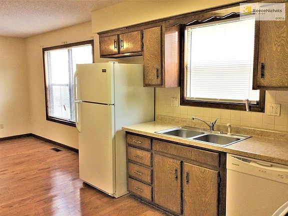 3rd image of 14030 Dornoch St