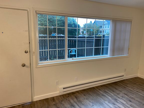 2nd image of 802 N Oakes St #3