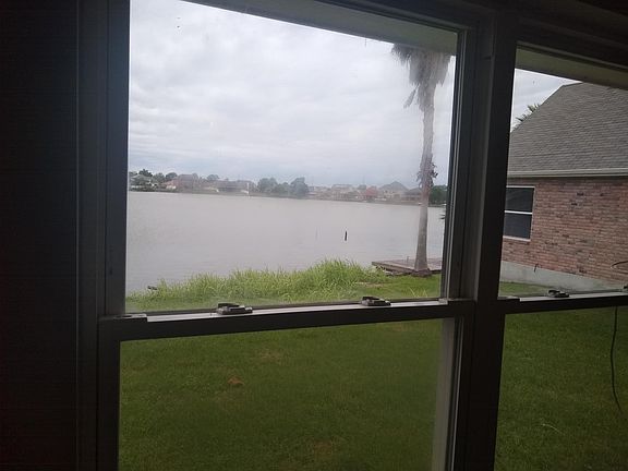 4th image of 7100 Beauvoir Ct
