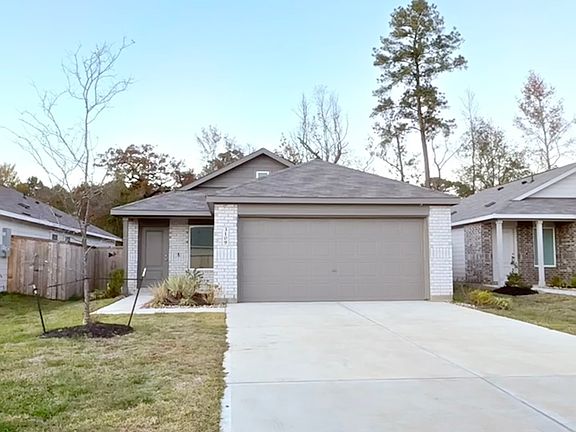 3rd image of 3109 Courtney Flower Dr