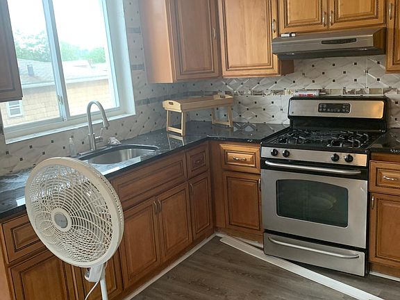 2nd image of 1003 E 82nd St #2