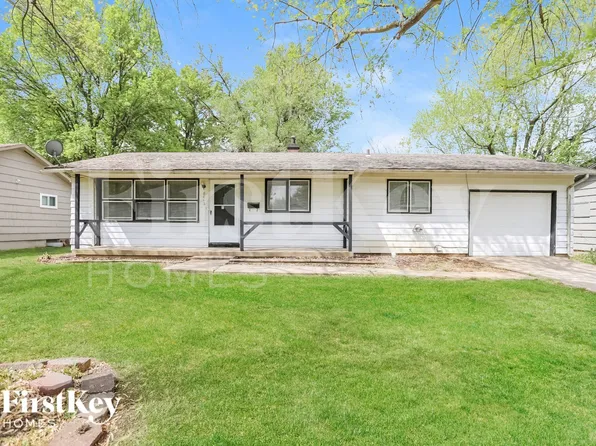 8812 Manchester Ave, Kansas City, MO 64138
