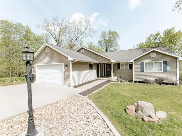 249 Davison Rd, Roach, MO 65787