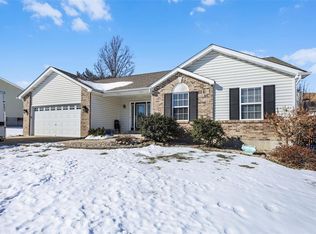 1017 Reddington Timbers Dr, Saint Charles, MO