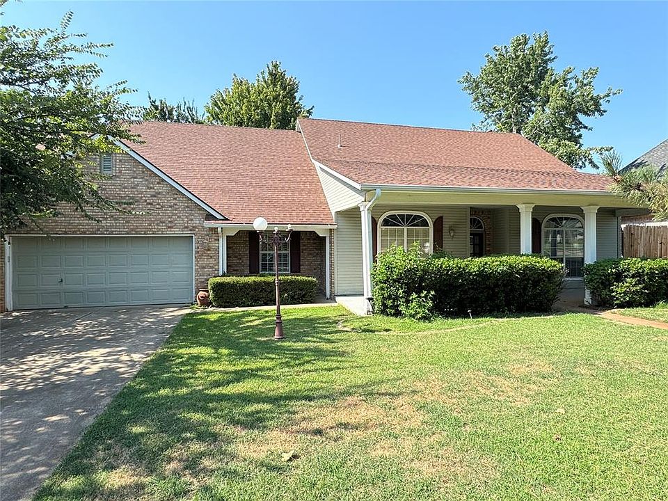 1st image of 2617 Woodhollow Trl