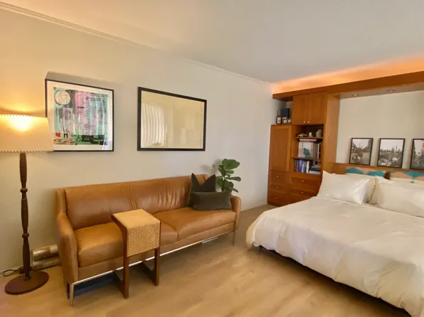 407 Park Avenue South image 3 of 12