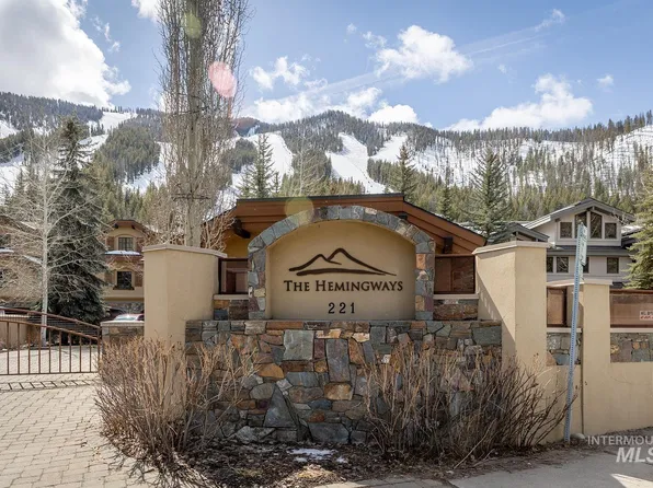 221 Picabo St #2-E, Ketchum, ID 83340