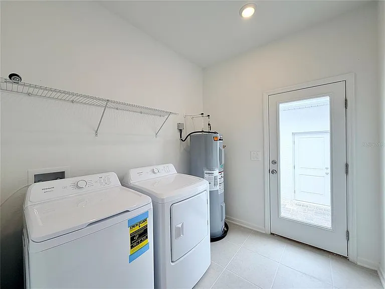 2132 Rider Rain Ln — Photo 7