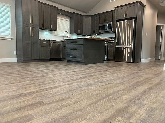 4th image of 510 Rockport Cir