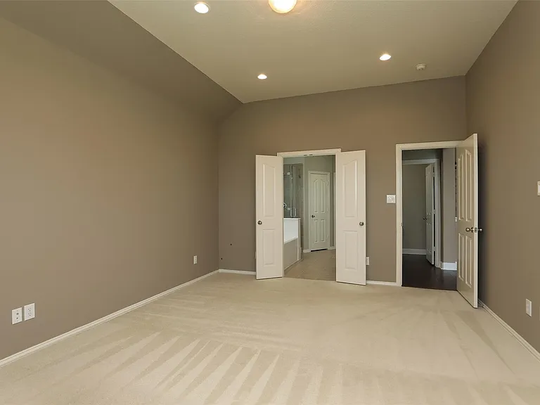 9603 Red Rugossa Dr — Photo 22
