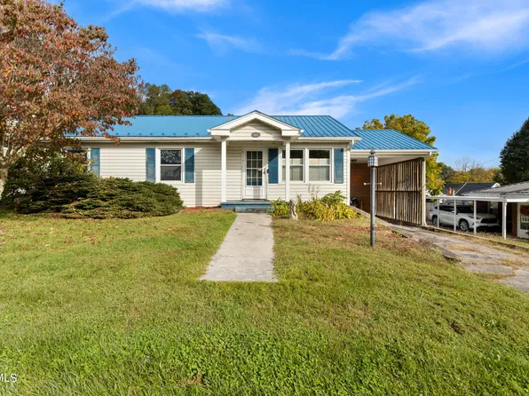 565 Bowlin St, Damascus, VA 24236