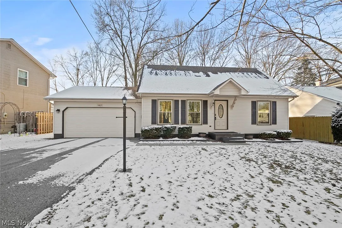 142 Fairmeadow Dr photo 1