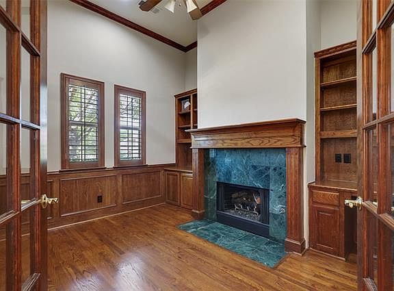 4th image of 2806 Woodlake Ct