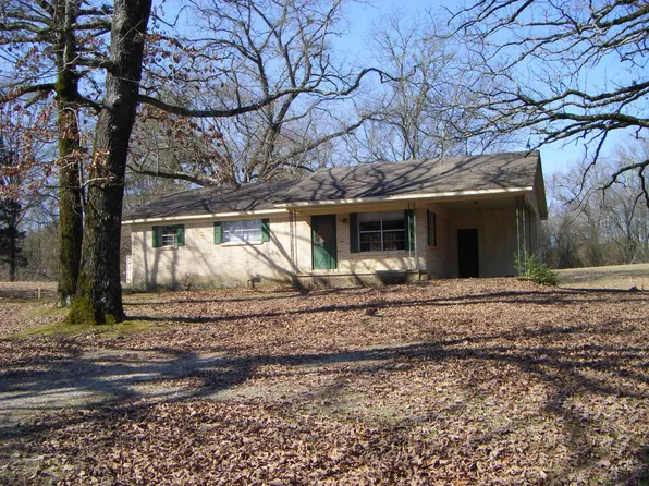 317 Malvern Rd, Arkadelphia, AR 71923