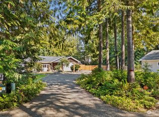 93 Elderberry Ln, Chimacum, WA 98325