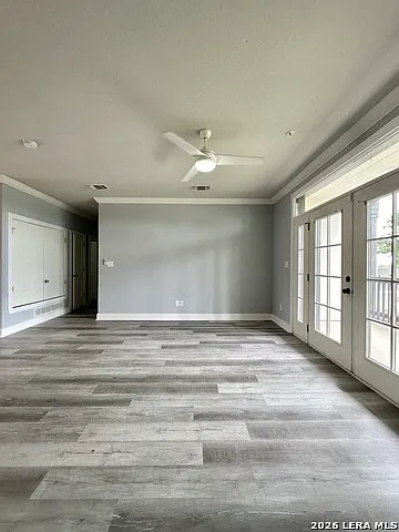 3 bed, 1.0 bath, 1352 sqft, $1,950 — Photo 3