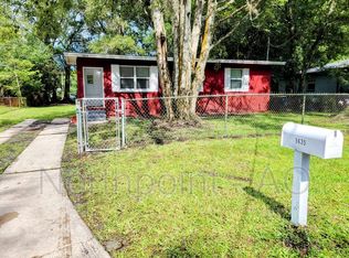 5635 Eartha Dr, Jacksonville, FL 32209