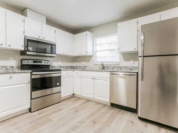 2427 23rd St, Sarasota, FL 34234