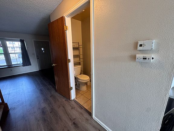 4th image of 1201 S Waco St Unit E