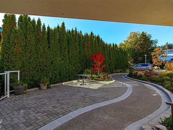 2nd image of 1 Buddy Rd #103