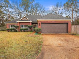 106 Dover Ct, Clinton, MS 39056