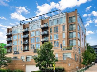 1720 Oak Ave #703, Evanston, IL 60202