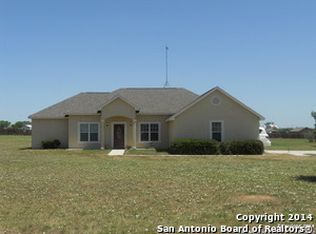 260 Cimarron Sq, Poteet, TX 78065