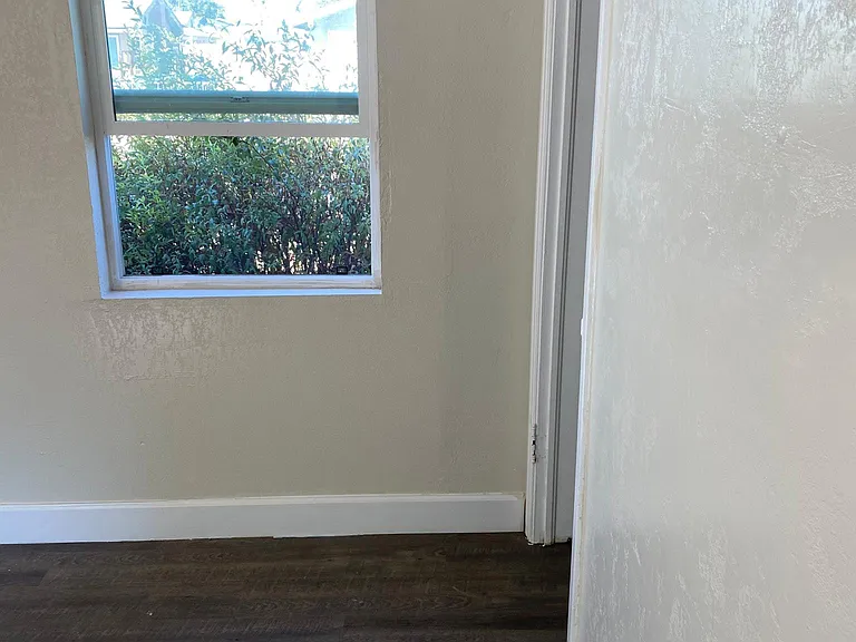 1035 W Peralta Way — Photo 9