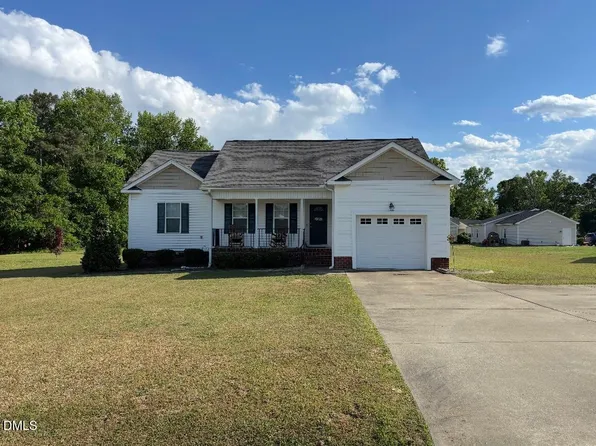 114 Hooks Glenn Dr, Kenly, NC 27542