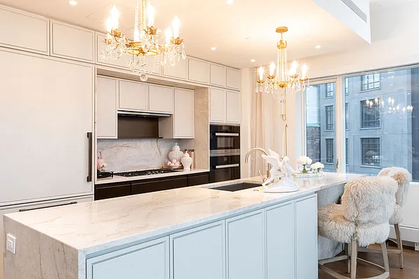 Rented by Oxford Property Group | media 3