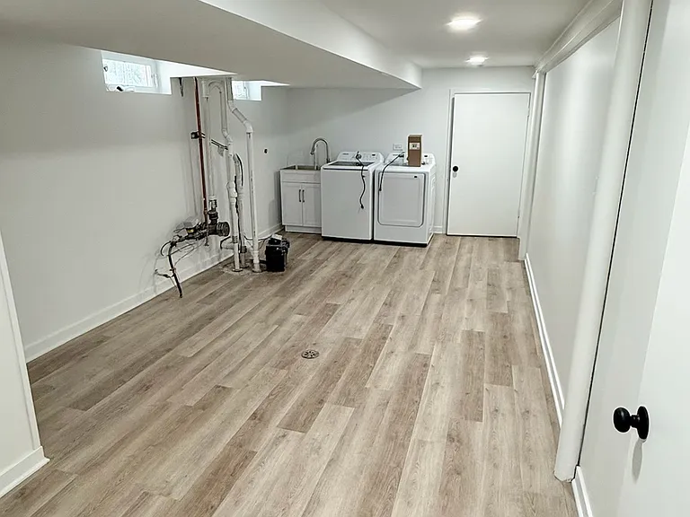 8748 N Olcott Ave — Photo 14