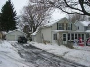 565 E Main St, Sun Prairie, WI 53590