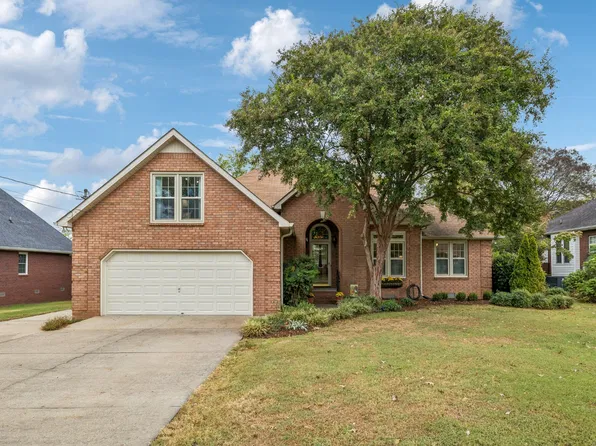406 Shadowood Dr, Smyrna, TN 37167