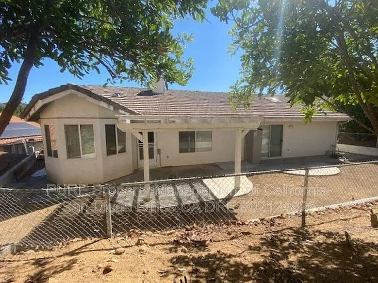 24509 Novato Pl — Photo 22