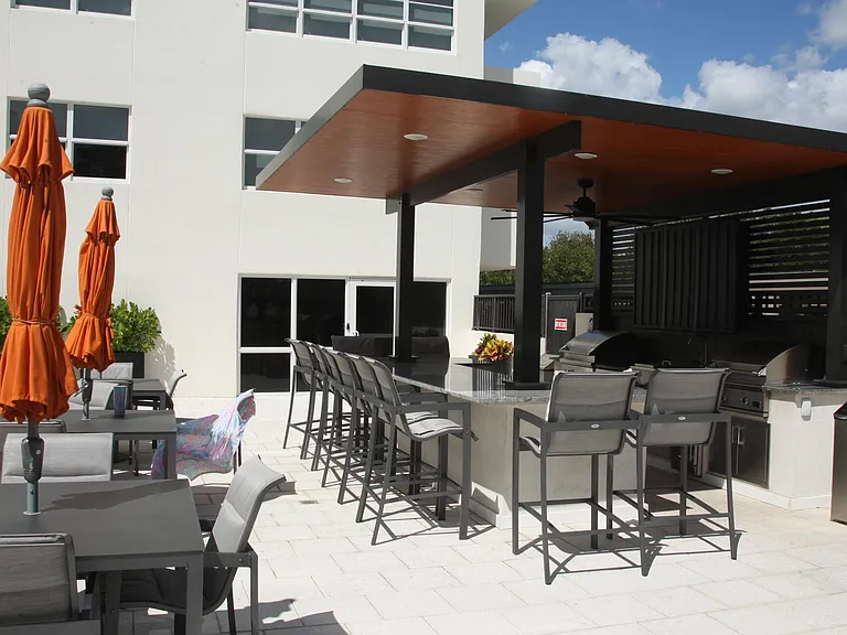 340 Sunset Dr #610 — Photo 20