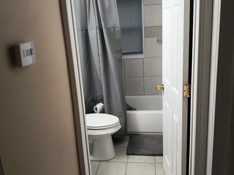 3841 S Hubbard St — Photo 32
