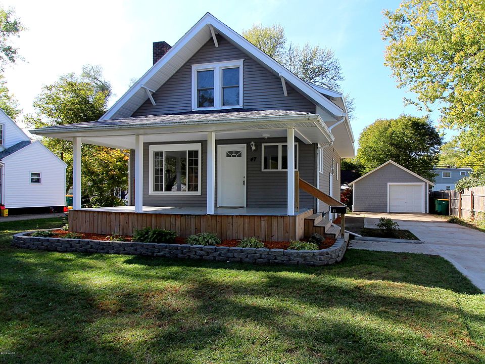 1st image of 47 31st St N
