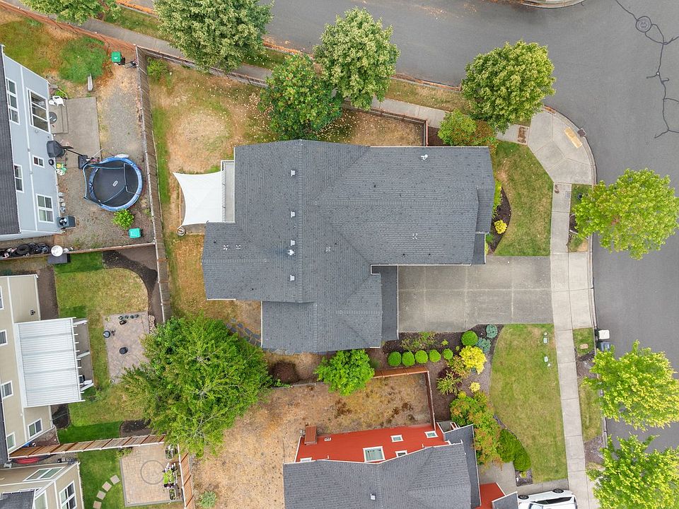 1st image of 7701 Rushmore Ave NE