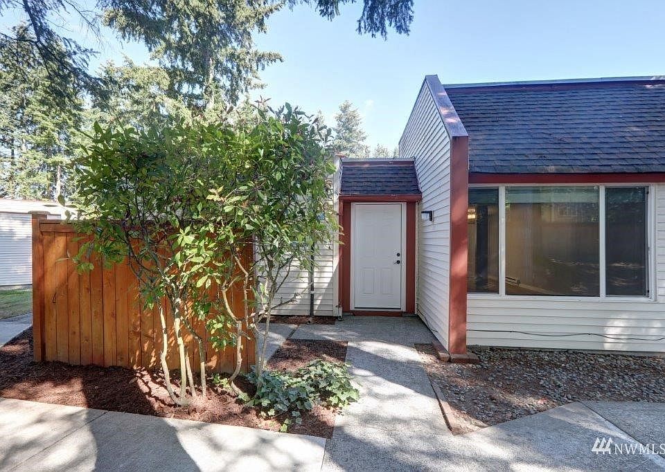 Shady Front Entry, New Solid 6 Panel Fireproof Door, Locks, & handles>