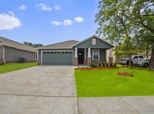 2412 E 8th St S, Tulsa, OK 74014