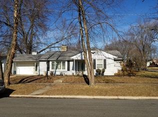 1485 E Bourbonnais St, Kankakee, IL