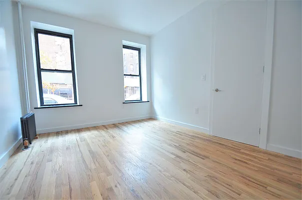 Rented by CITY SKYLINE REALTY INC | media 22