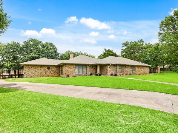 7213 Maranatha Ct, Colleyville, TX 76034