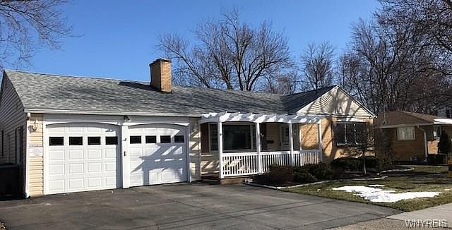 1st image of 191 Ilion St