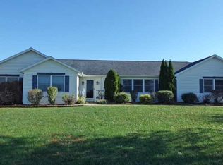 1316 N John Robinson Rd, Vincennes, IN 47591