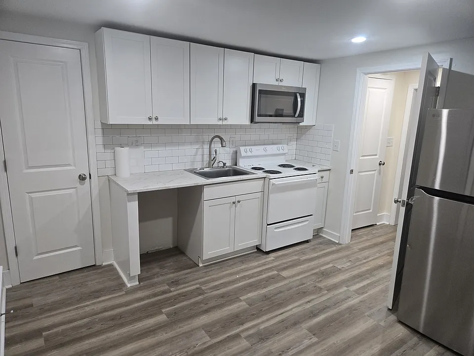 605 Valdese Ave #2